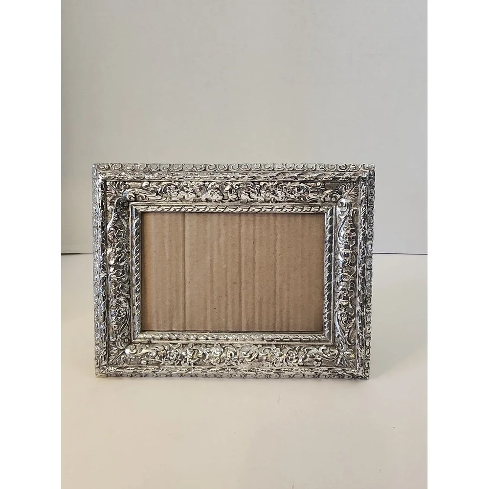 Ornate Silvertoned Picture Frame 5x7 Victorian Style Resin Tabletop Portrait